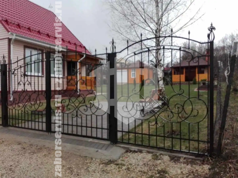 Металлический секционный кованый забор 55 метров