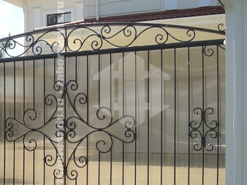 Дистанционные откатные ворота из поликарбоната